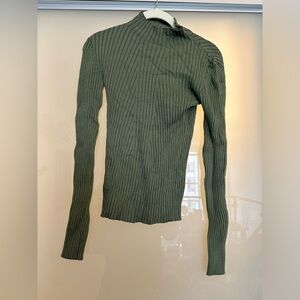 Dynamite BNWOT sweater/shirt